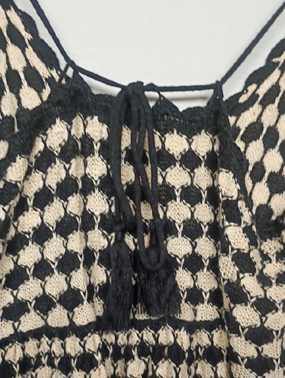 saltwater LUXE Black & Cream Crochet Peplum Crop Top - Picture 9 of 9